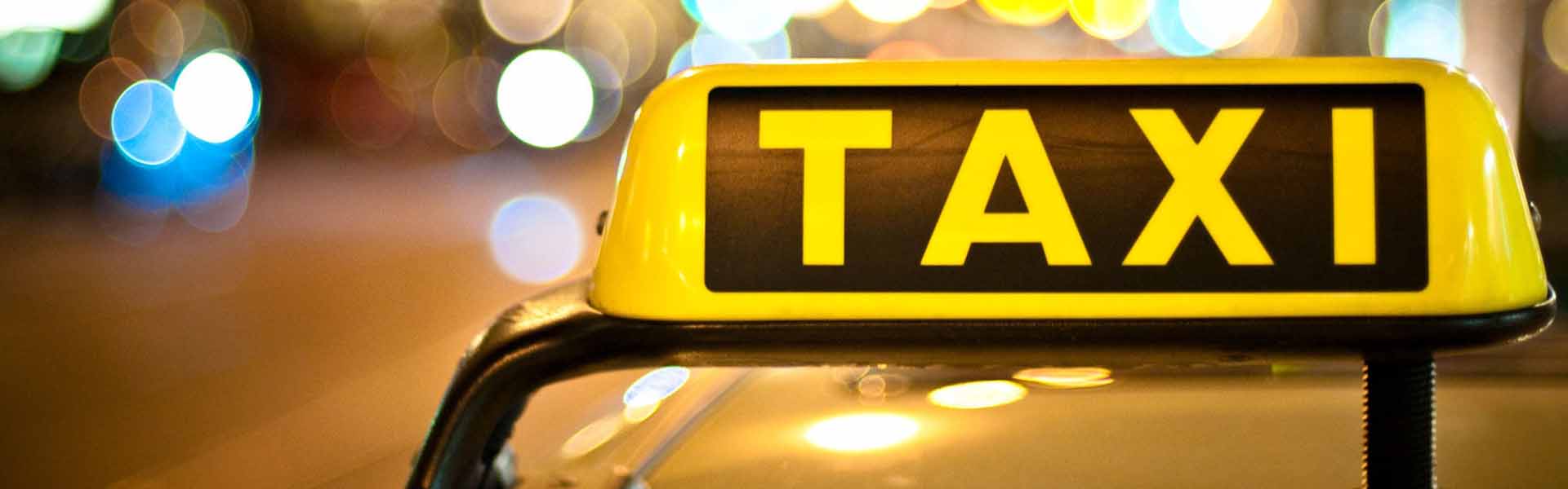 Rent a car or taxi - what to choose? 